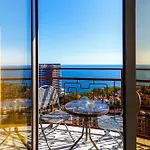 Seaside Barkar Odessza