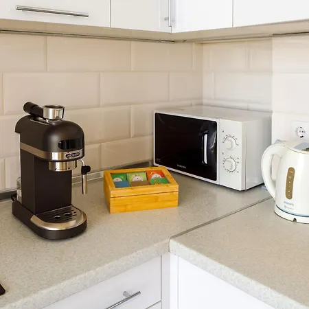 Seaside Barkar Odessza